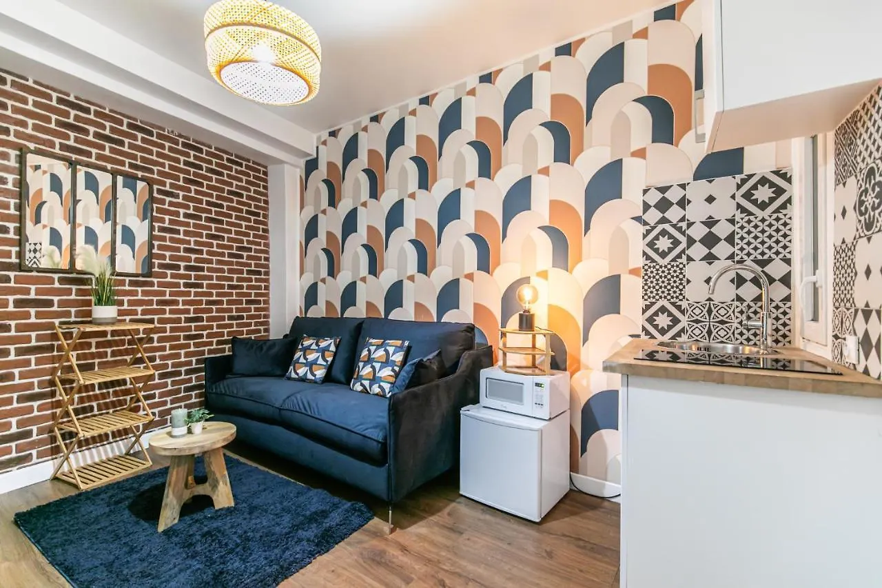 Apartment Mba Splendide Appart Saint-Michel Paris Centre