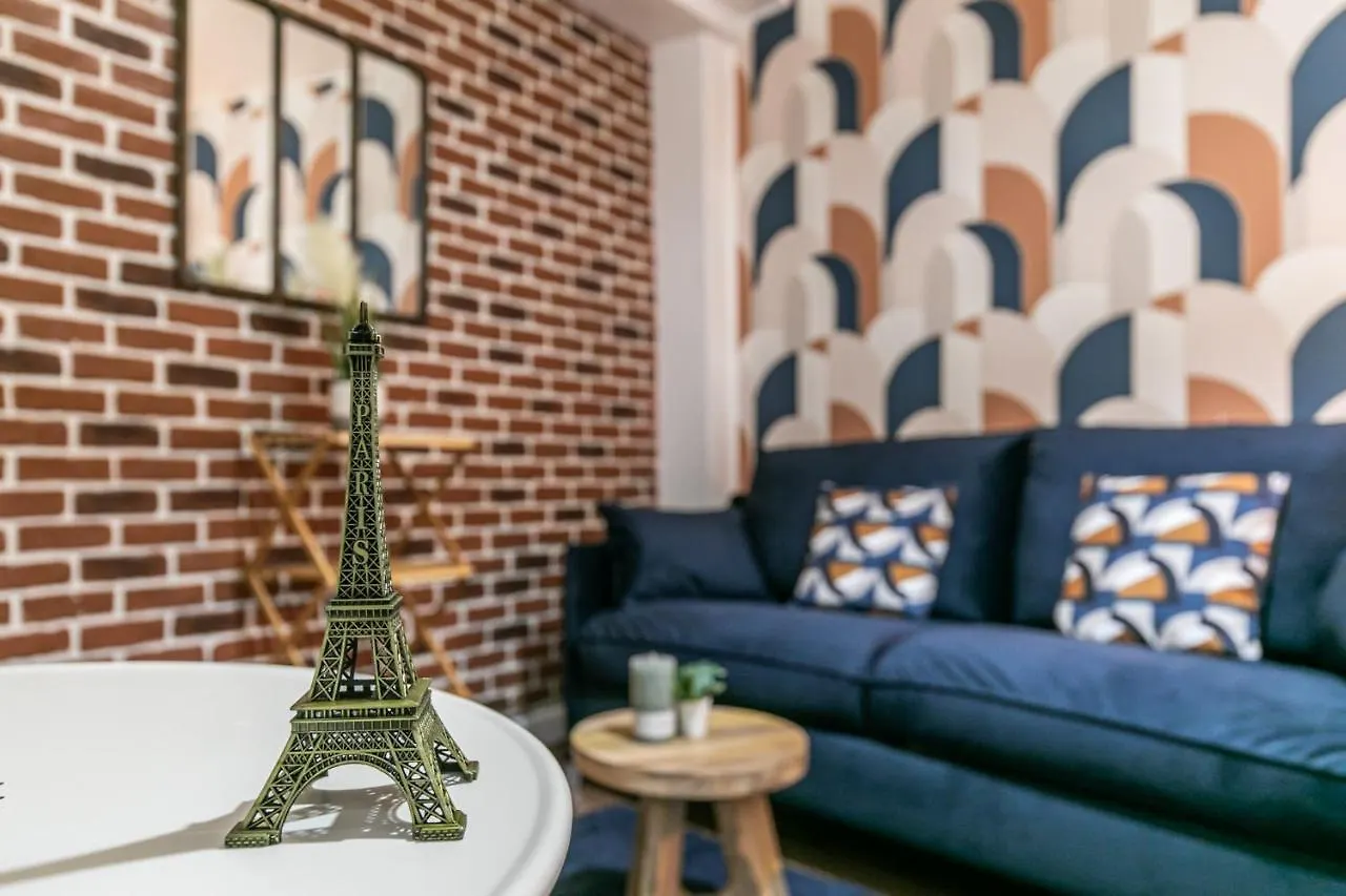 Apartment Mba Splendide Appart Saint-Michel Paris Centre